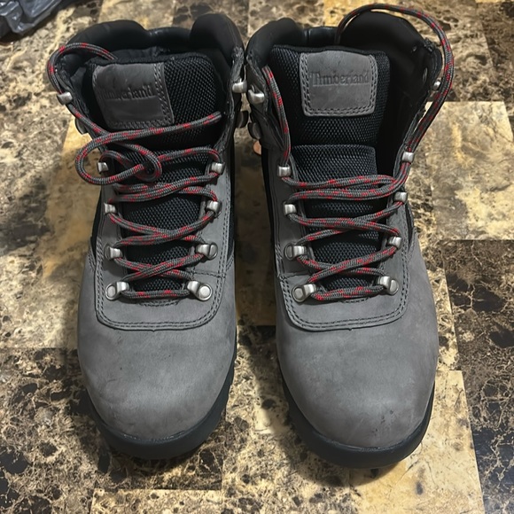 Men’s size 9 Timberland Boots Good condition - Picture 1 of 3